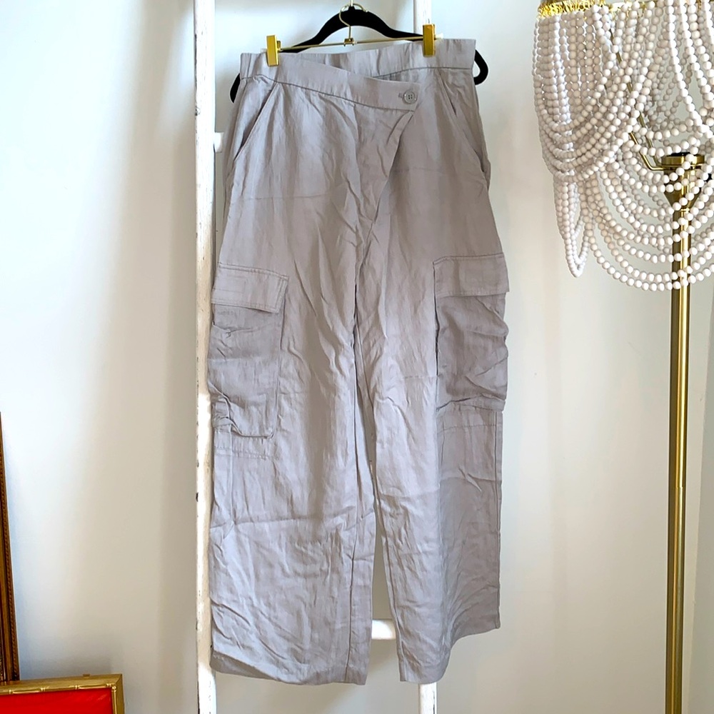 SOLD🙌🏼 Zara Medium cargo pants MEDIUM